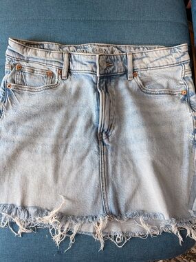 American Eagle Light Blue Stretch Denim Skirt